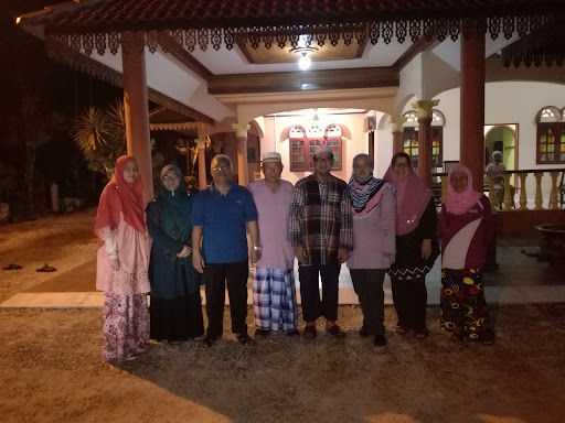Kedai Runcit Warisan