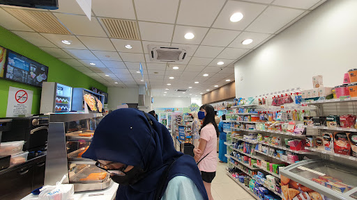 FamilyMart Old Street, Batu Pahat