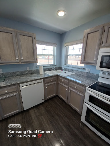 GARCIA'S PAINTING SERVICES LLC